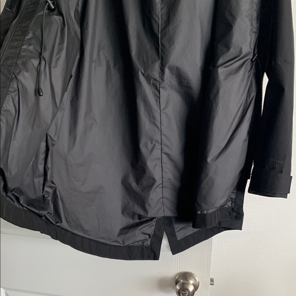 The North Face Black Ski & Snow Jacket - Picture 12 of 12